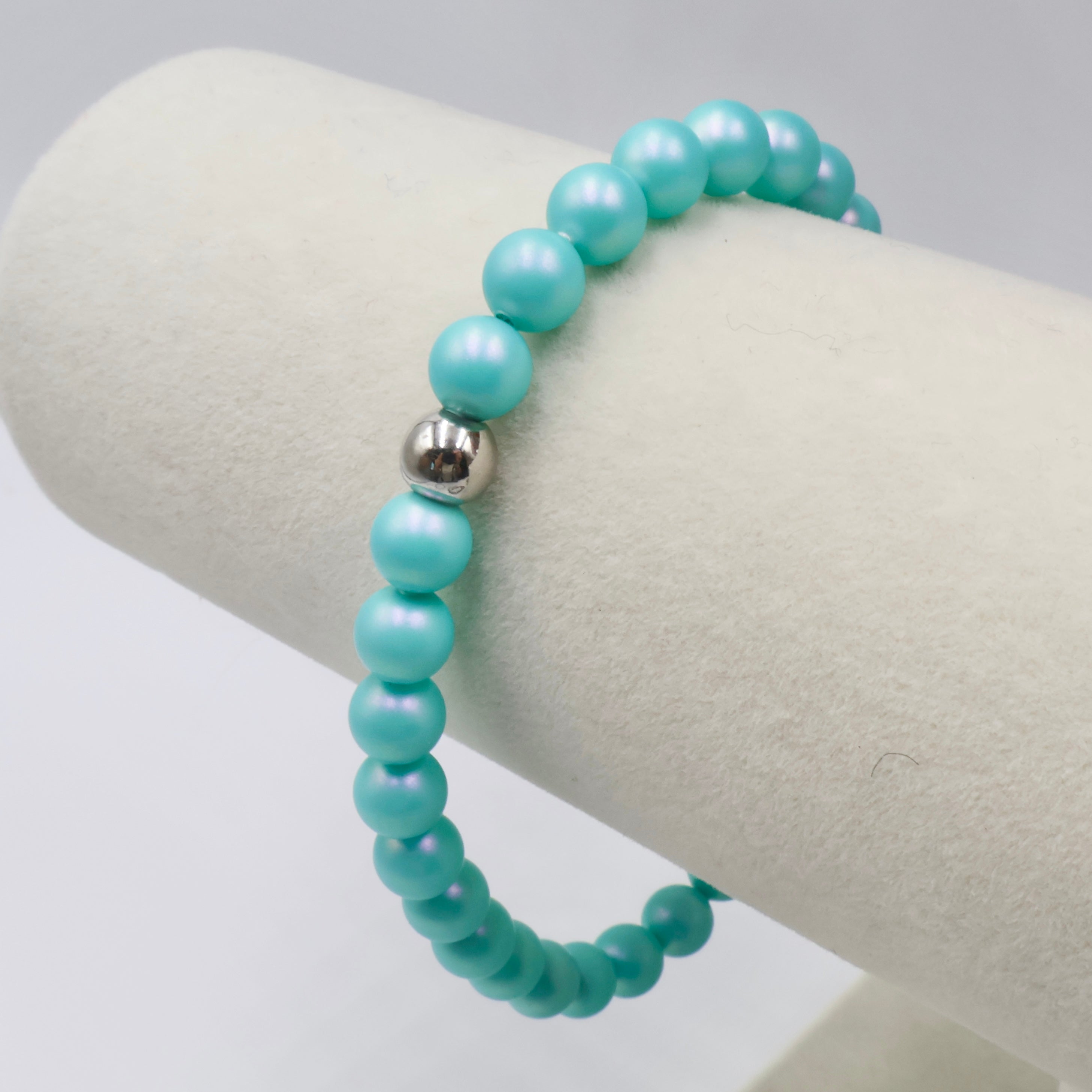 Austrian Crystal Pearl Bracelet ~ Iridescent Light Turquoise