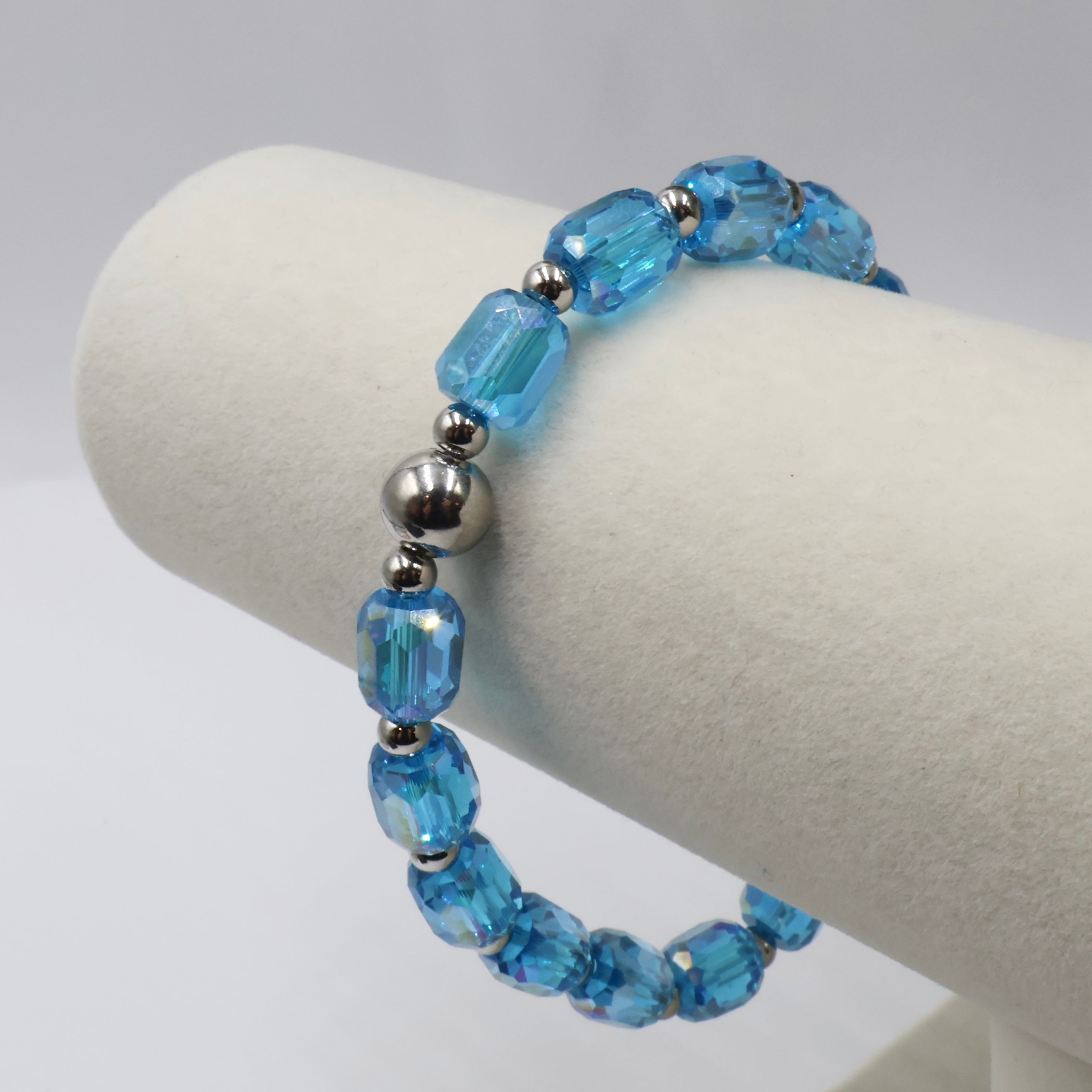 Faceted Cylinder Shape Bracelet ~ Aqua Dazzle