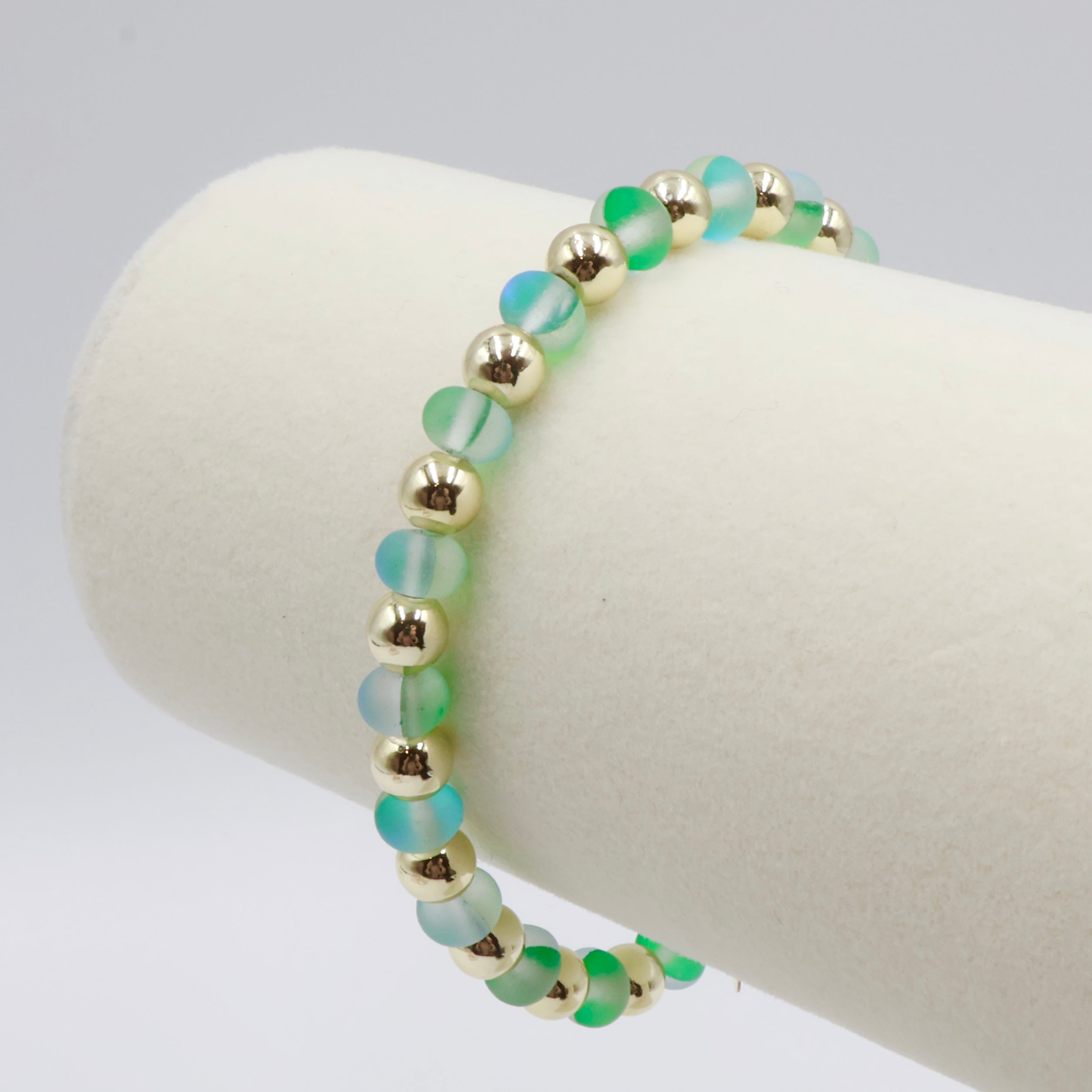 Frosted Aurora Donut Bracelet ~ Light Emerald