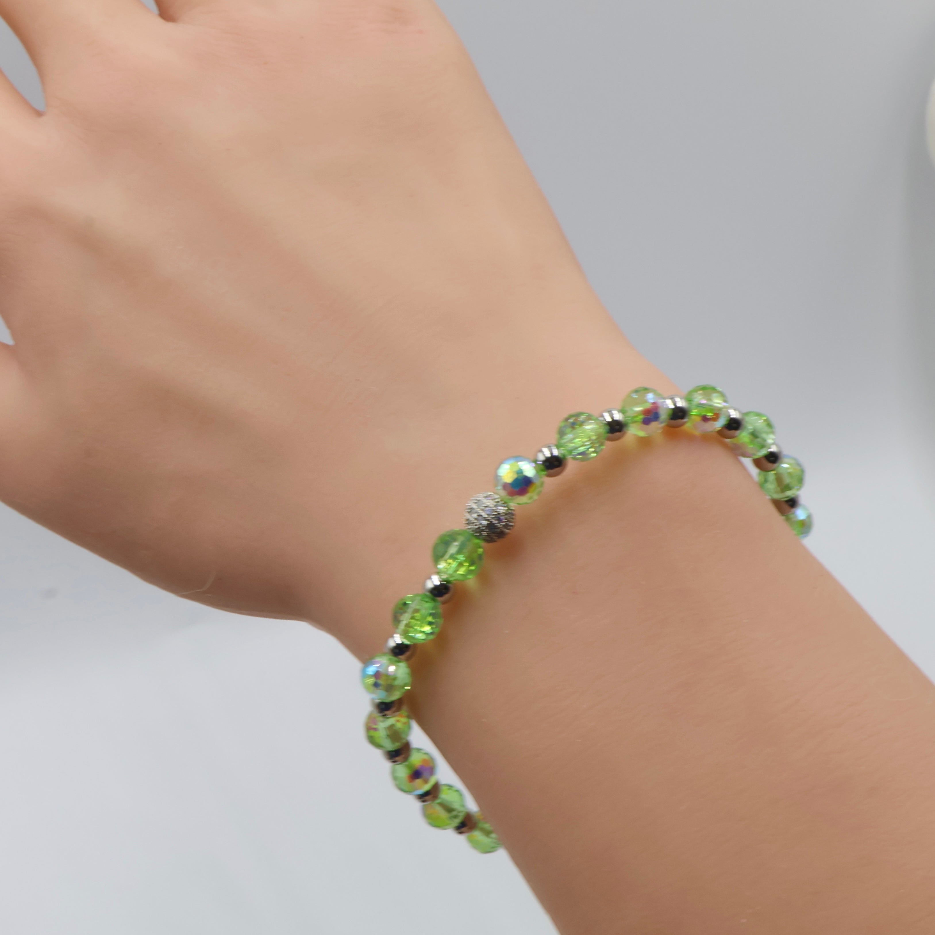 Crystal Glass Bracelet ~ Lime Twist ~ 6MM