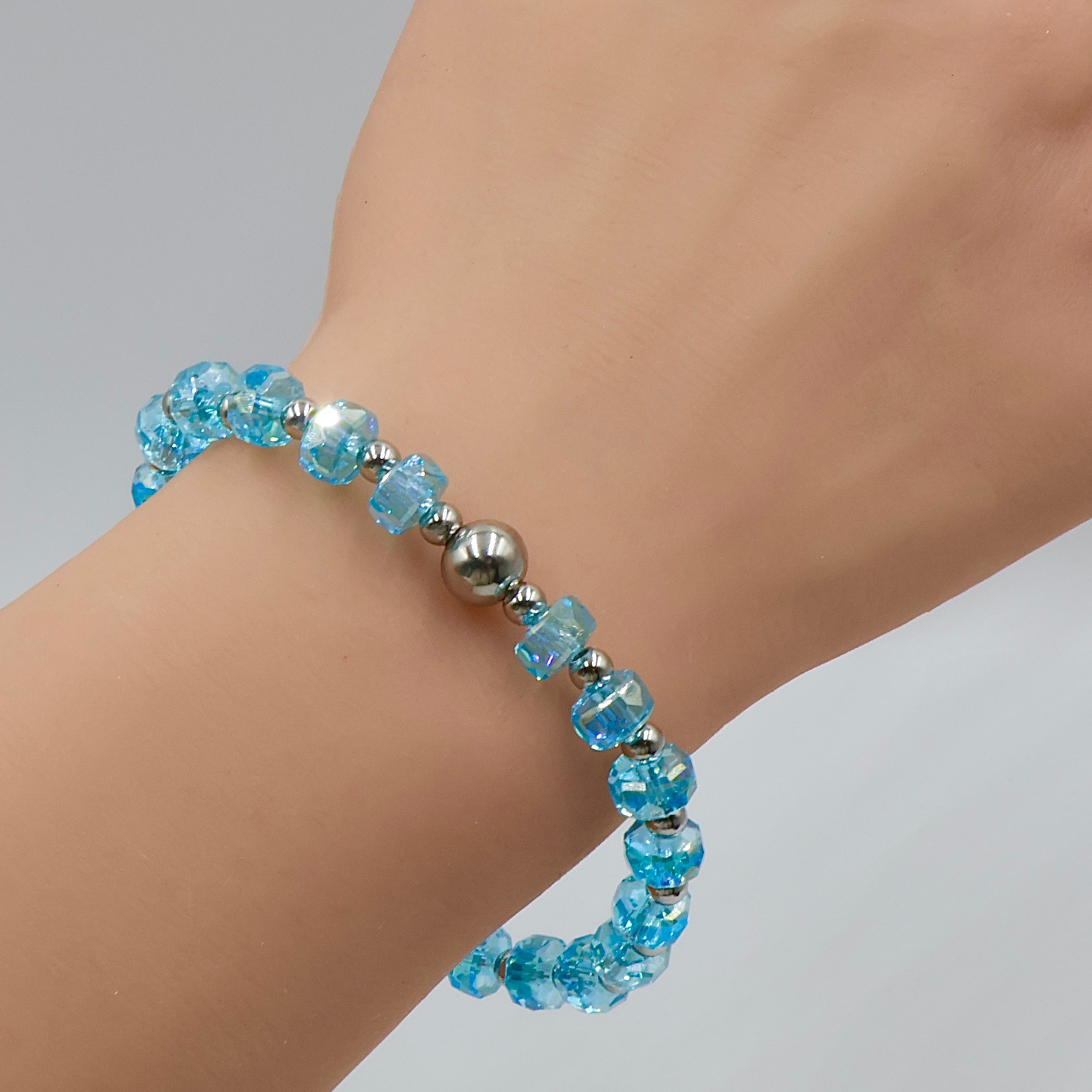Crystal Wheel Bracelet ~ Turquoise ~ 8mm