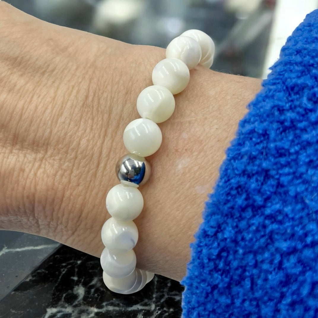 Mother of Pearl Bracelet ~ White