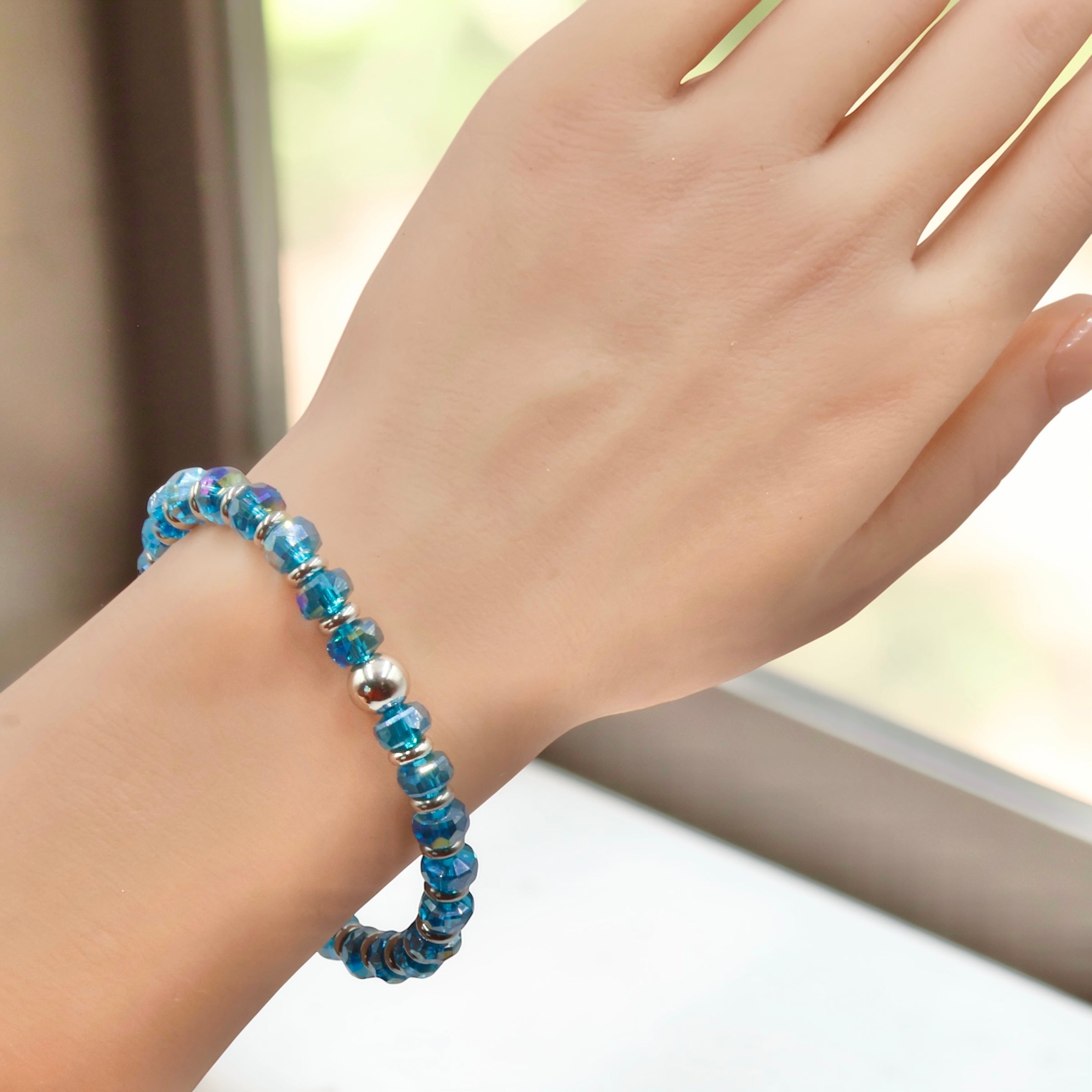 Wheel Bracelet ~ Peacock Blue ~ 8mm