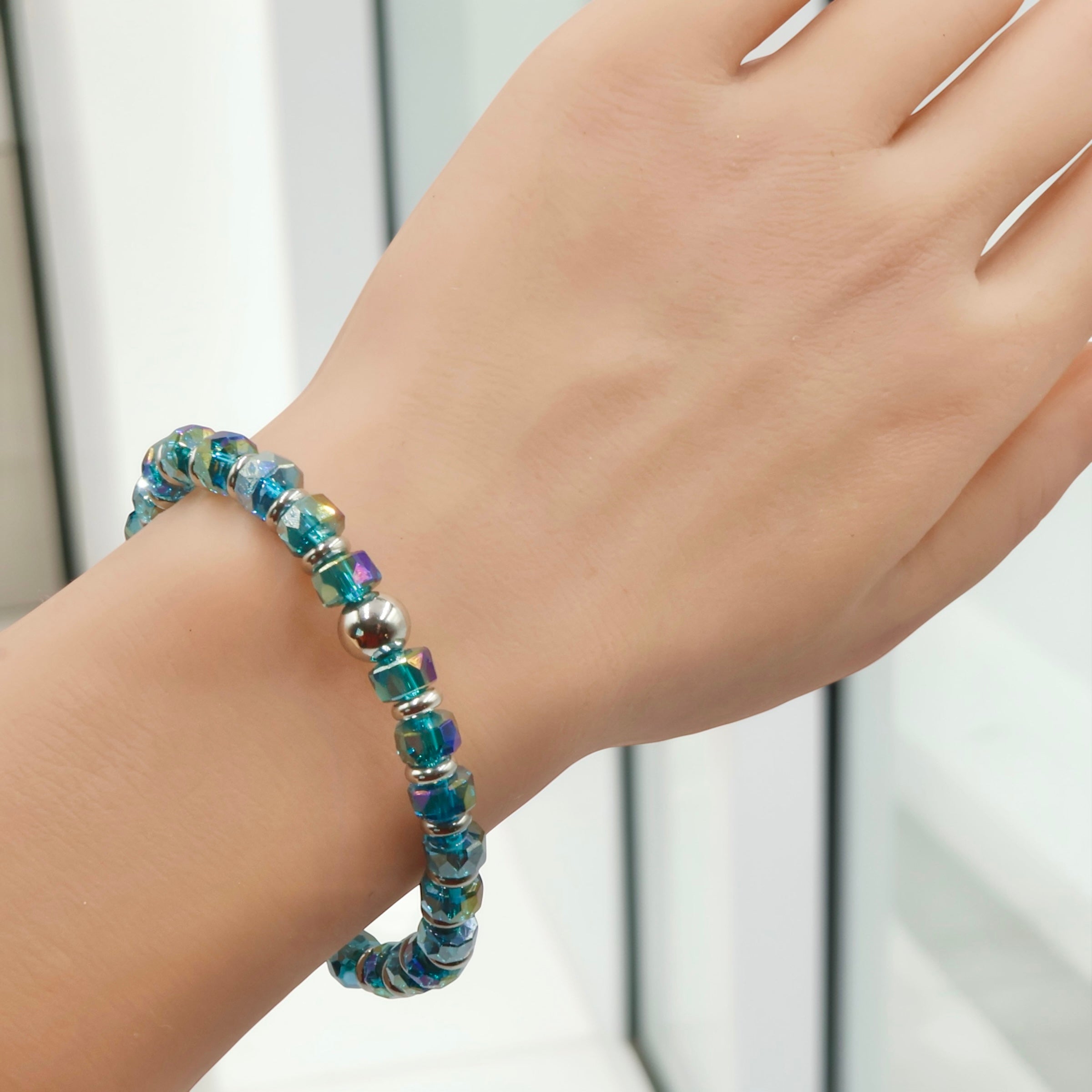 Wheel Bracelet ~ Teal ~ 8mm